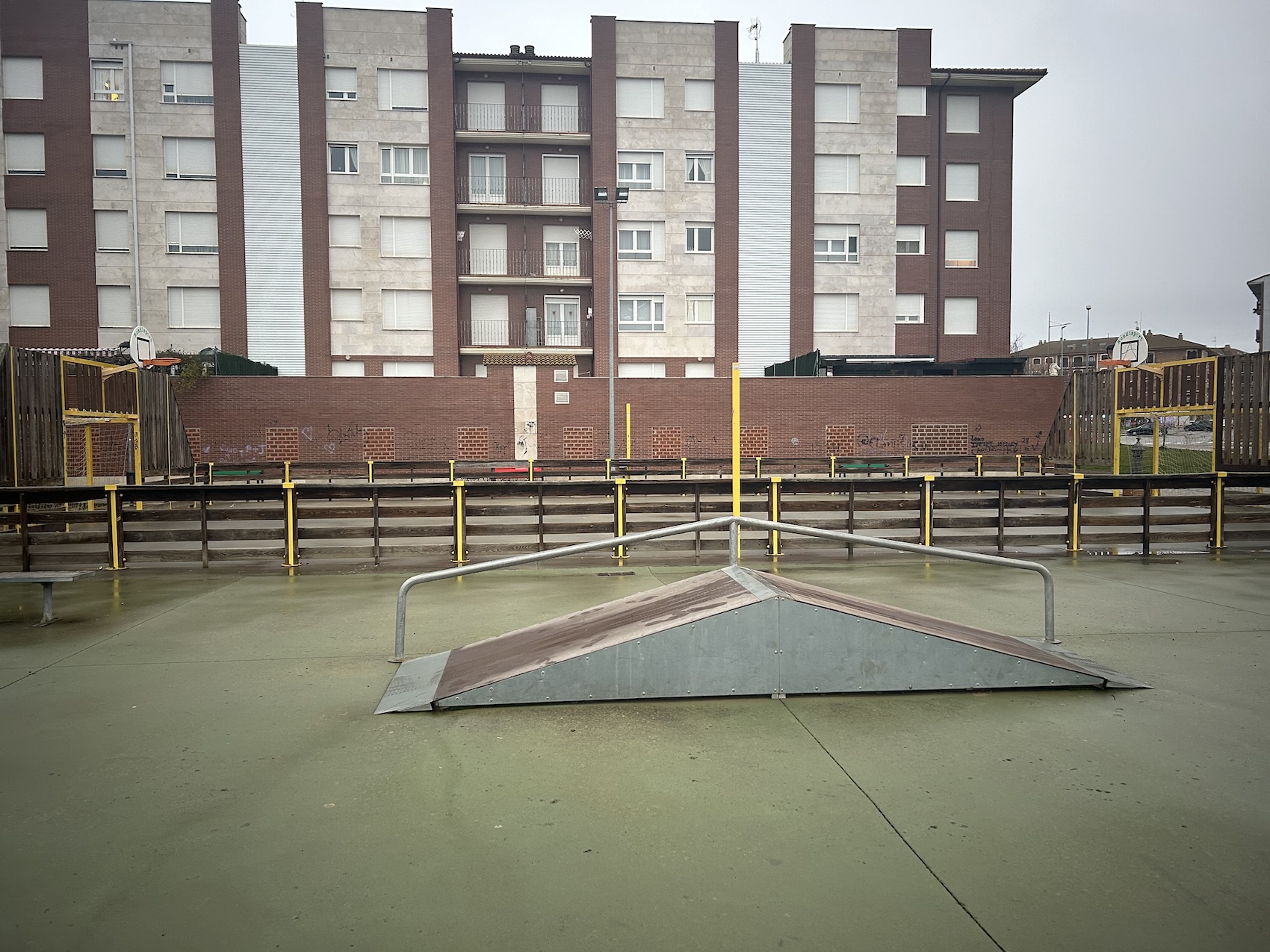 Valencia de Don Juan skatepark